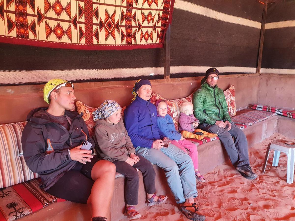 Апартаменты Bedouin Experiences Акаба Экстерьер фото
