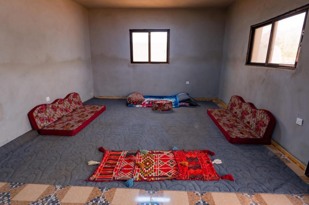 Апартаменты Bedouin Experiences Акаба Экстерьер фото