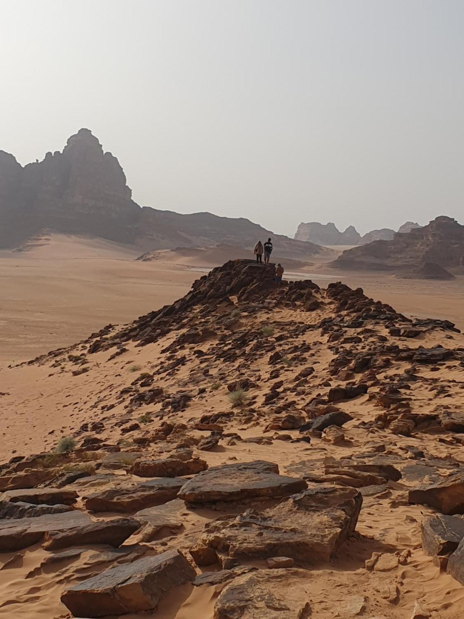 Апартаменты Bedouin Experiences Акаба Экстерьер фото